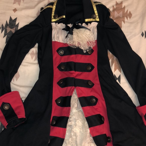 Pirate costume - Picture 4 of 8